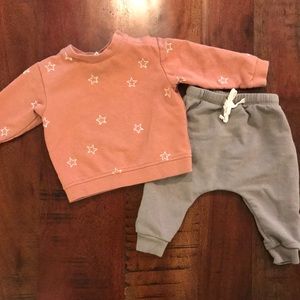 Quincy Mae Fleece Sweatshirt and Sweatpants Duo